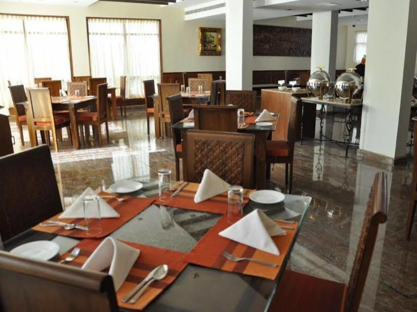 Jc Residency Madurai Hotell Exteriör bild