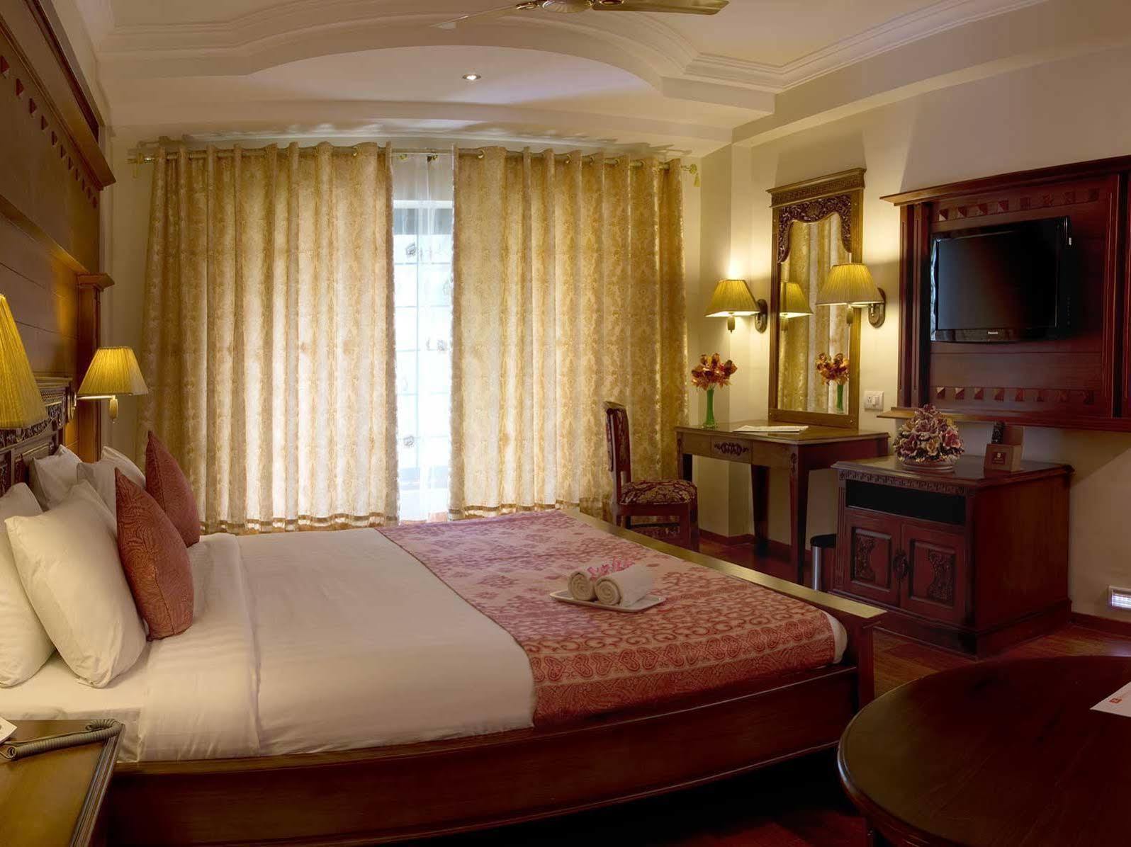 Jc Residency Madurai Hotell Exteriör bild